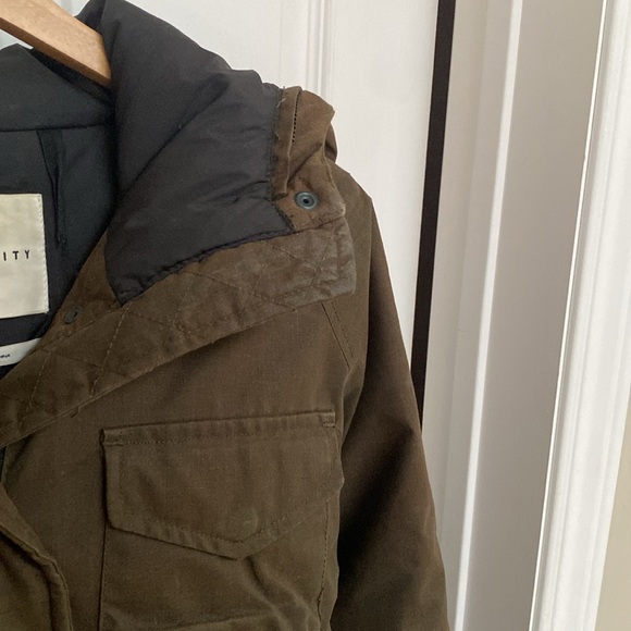 Aritzia Community Parka Jacket (XS) - Picture 2 of 6